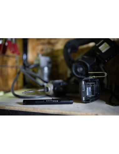 Torcia LEDLENSER P4R Core